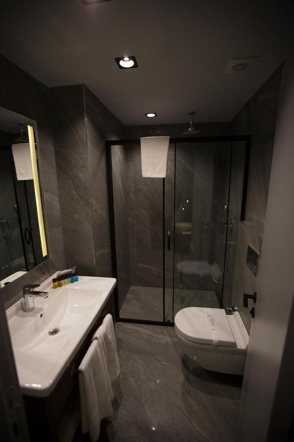 Emens Hotel Izmir Eksteriør billede
