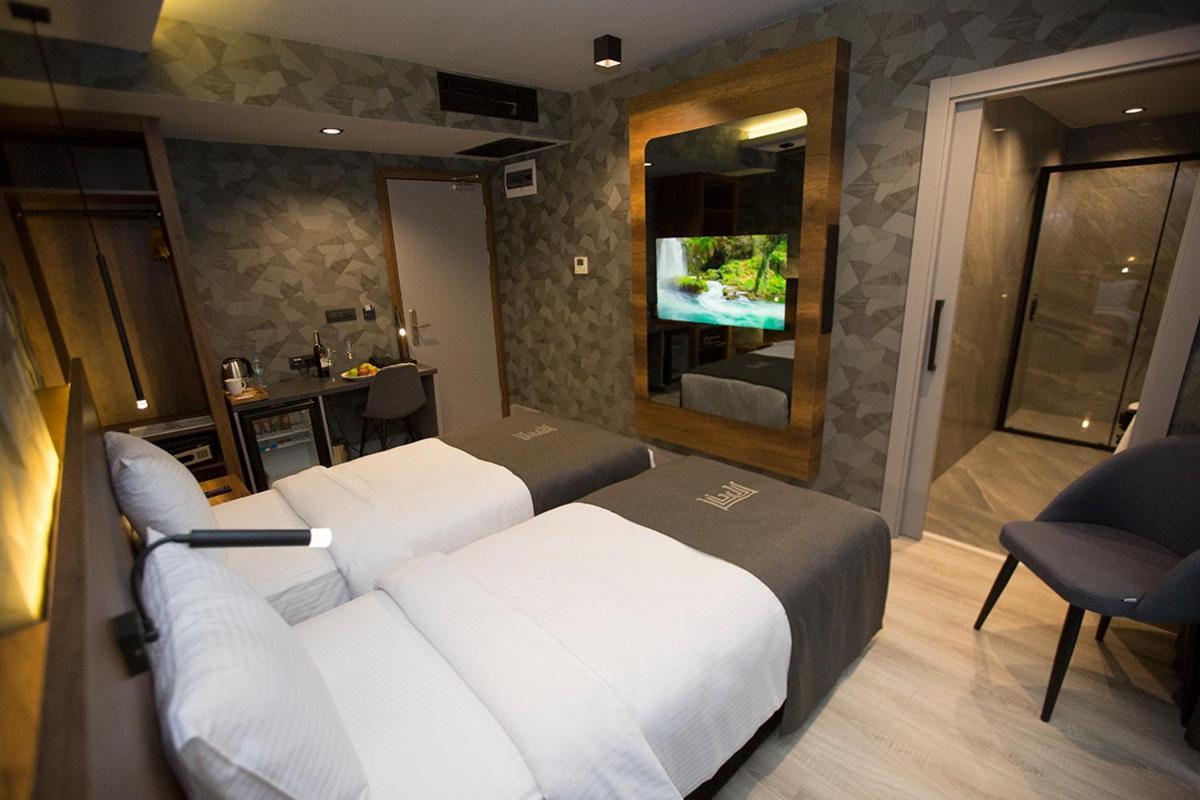 Emens Hotel Izmir Eksteriør billede